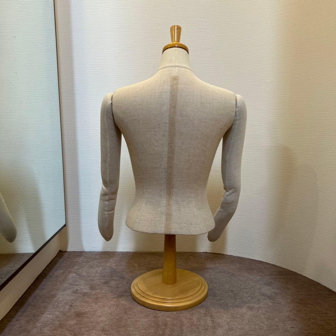 お値下げ中！レディース　上半身　木製トルソー　美品