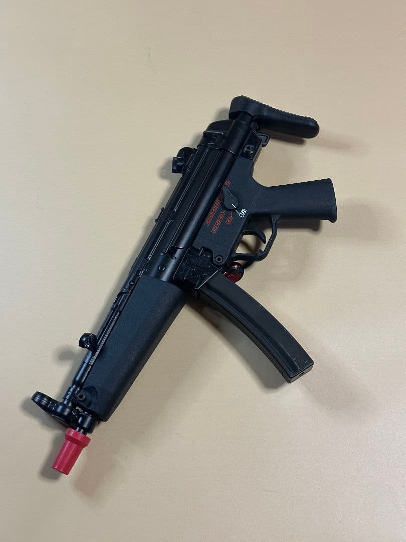 【美品】東京マルイ 次世代電動ガン MP5 A5 バッテリー付き