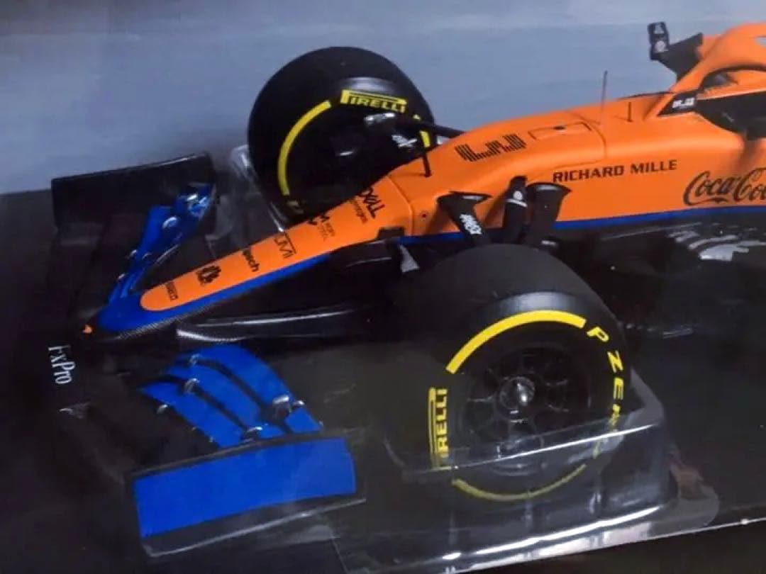 世界552個限定 ミニチャンプス 1/18 マクラーレンMCL35M リカルド