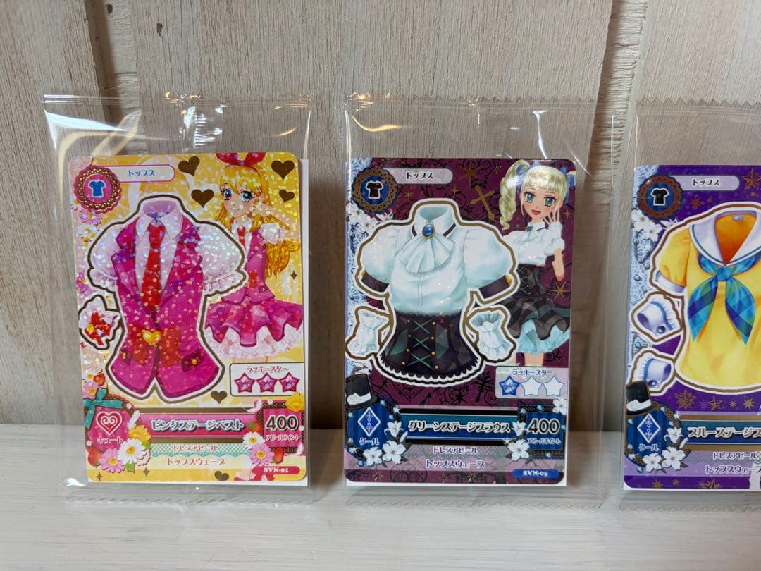 セブンイレブン　アイカツ　カード　ポップ付き　コンプリートセット