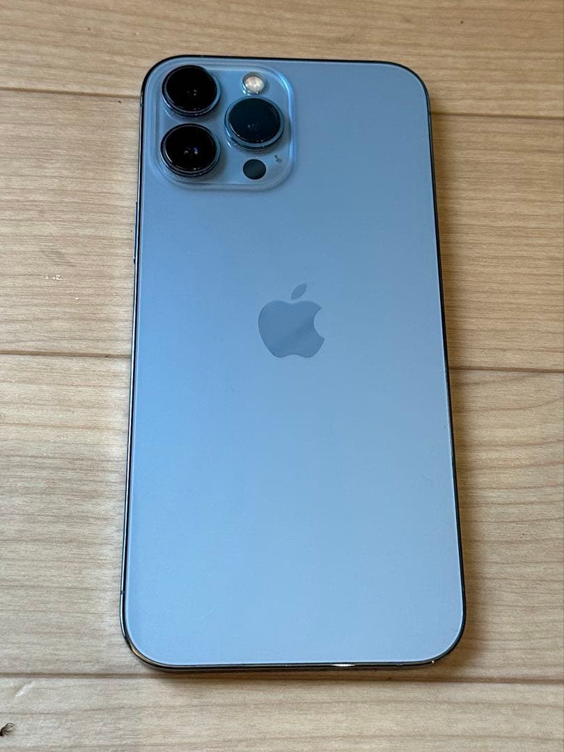 iPhone 13 Pro max 256GB 本体【海外版 SIMフリー】