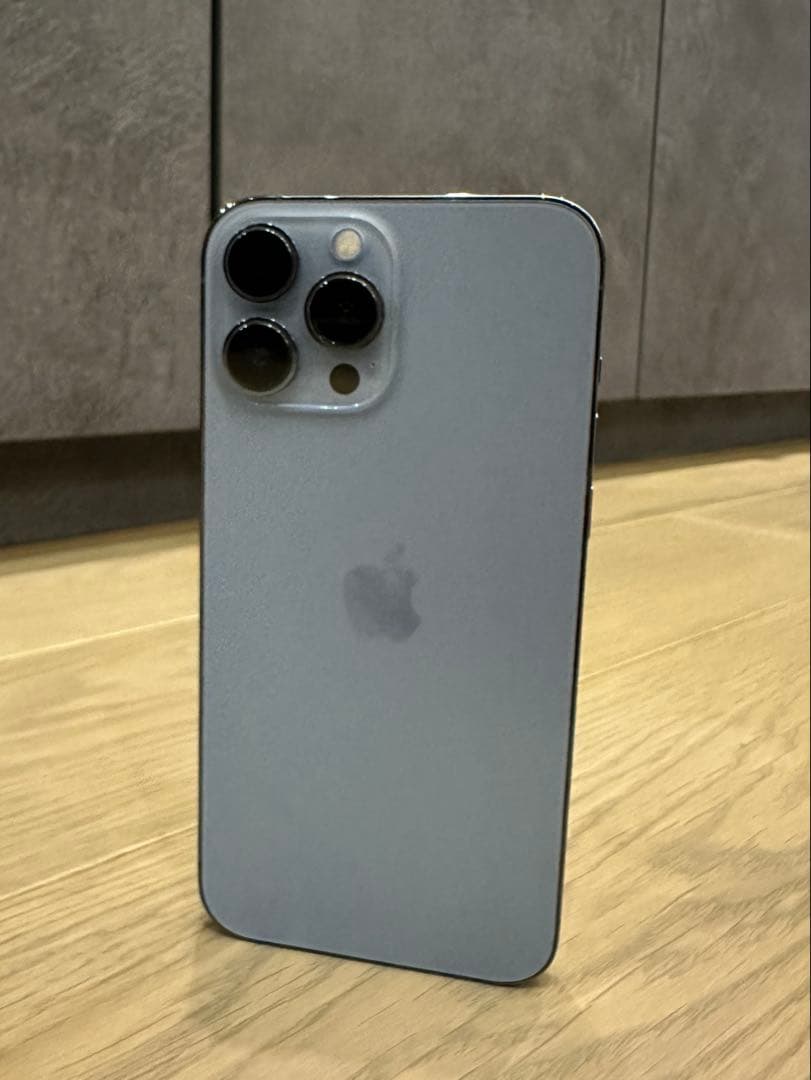 iPhone 13 Pro max 256GB 本体【海外版 SIMフリー】