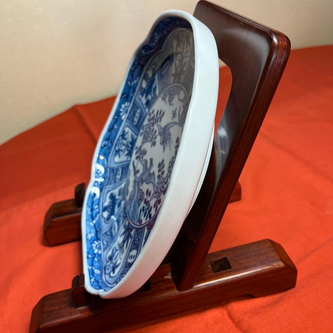 三川内焼窯元　嘉久正窯「染付花鳥唐草大皿」