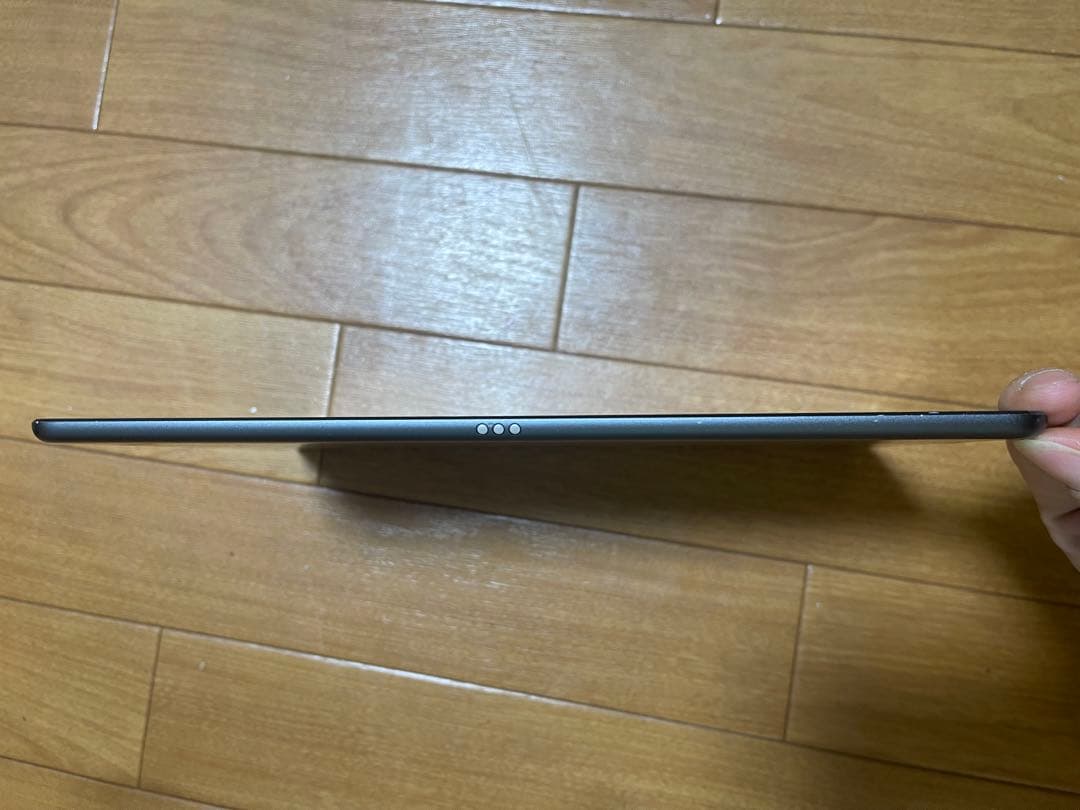 Apple iPad Air (第3世代) 64GB