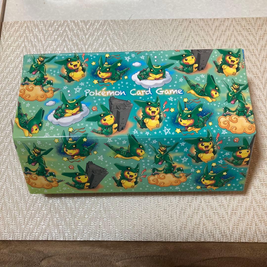 【23861】レックウザポンチョを着たピカチュウ　スペシャルBOX カード無し❤️