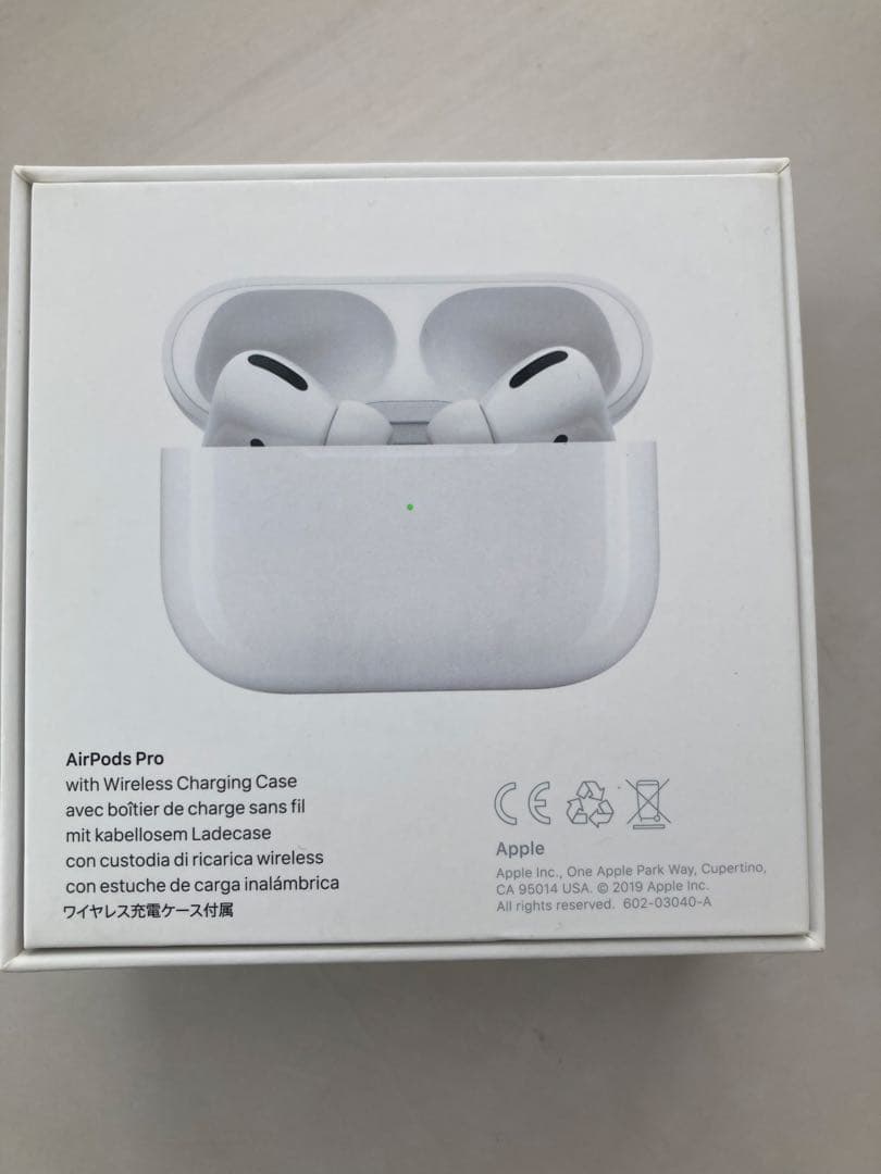 【訳あり注意】AirPods Pro ワイヤレス充電ケース付き　※片耳不良
