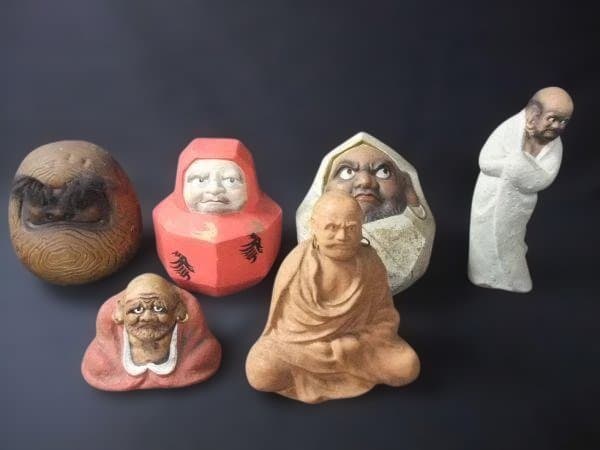 伝統的な陶器の仏教人形 6体セット