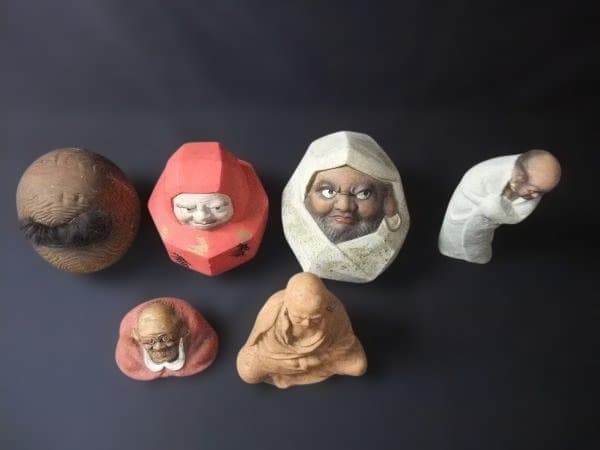 伝統的な陶器の仏教人形 6体セット