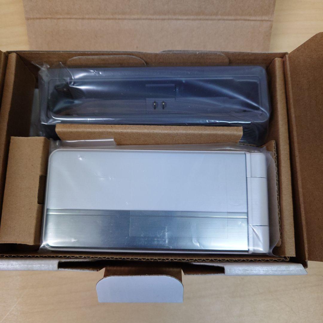 2*n様 docomo　P-01H ガラケー　白ロム