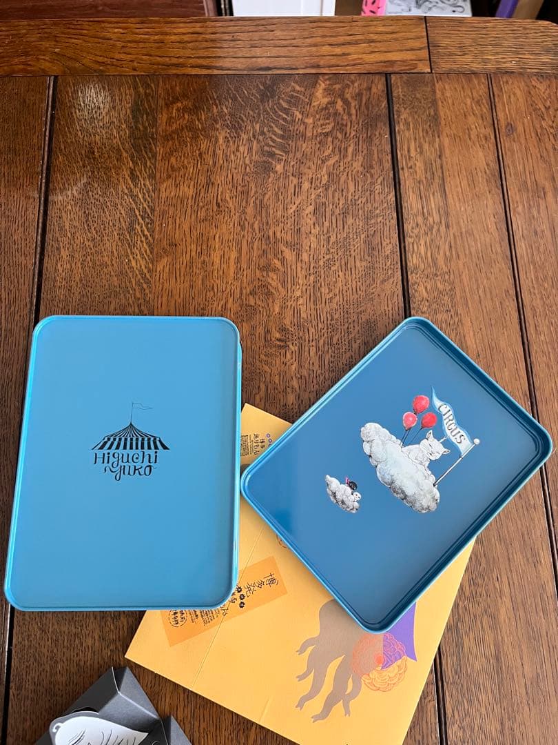 ヒグチユウコさんサーカス展　博多通りもん空き缶