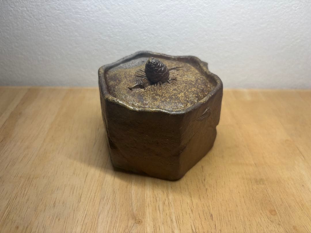 60.備前焼 宝瓶 登り窯 松 まつ 六角 手びねり 急須
