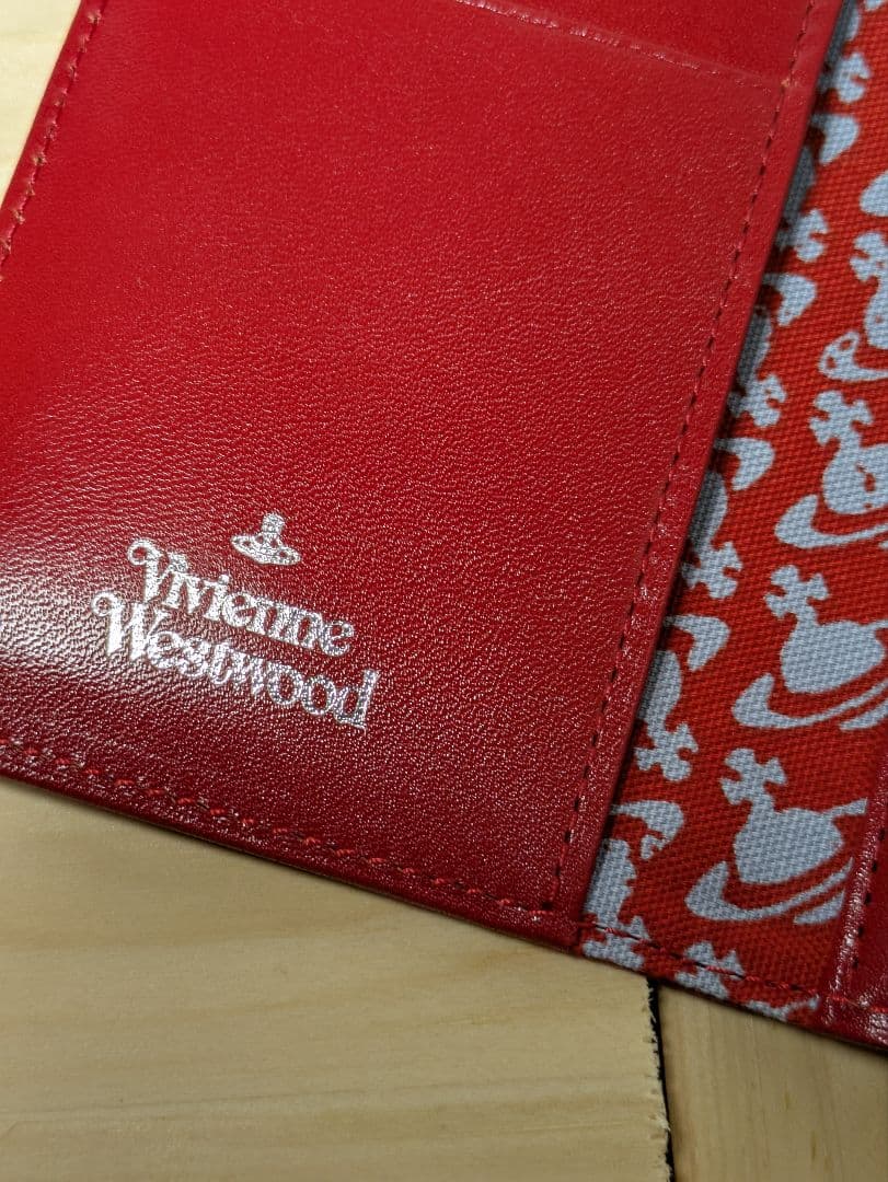 新品未使用ヴィヴィアンウエストウッドiPhone 7、8 スマホケース レザー
