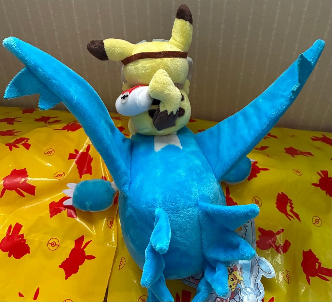 ポケモンセンター ラティオス ラティアスに乗って ピカチュウ ぬいぐるみ