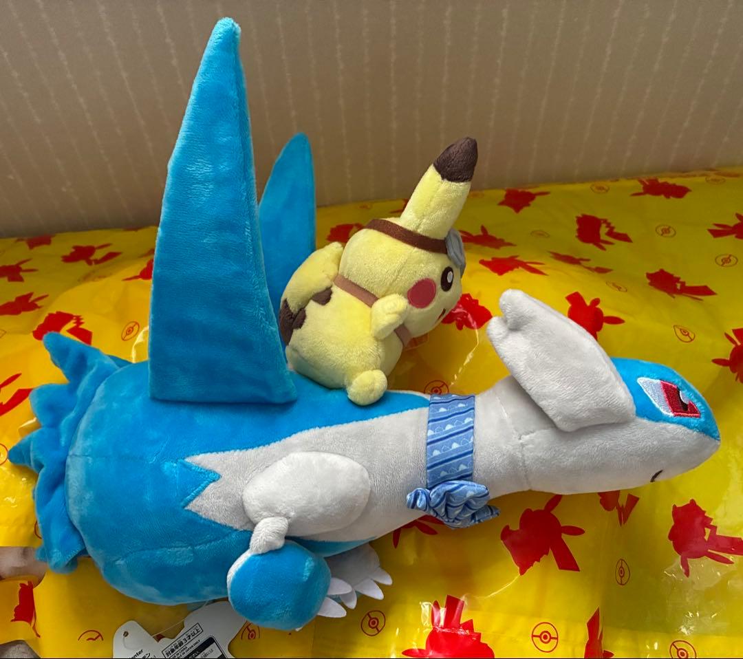 ポケモンセンター ラティオス ラティアスに乗って ピカチュウ ぬいぐるみ