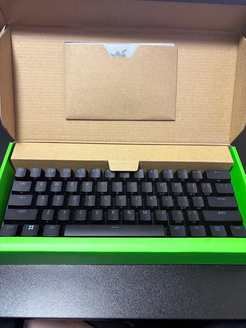 【超美品】（値下げ可）Razer Huntsman Mini