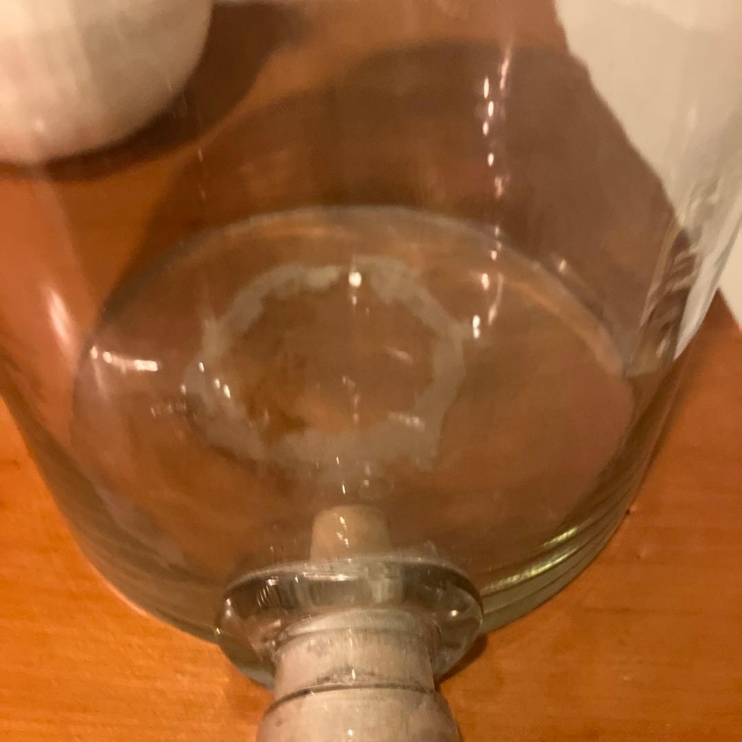 ビンテージ雰囲気抜群でインテリアが映える栓付き薬瓶,花瓶　高さ約40cm特大