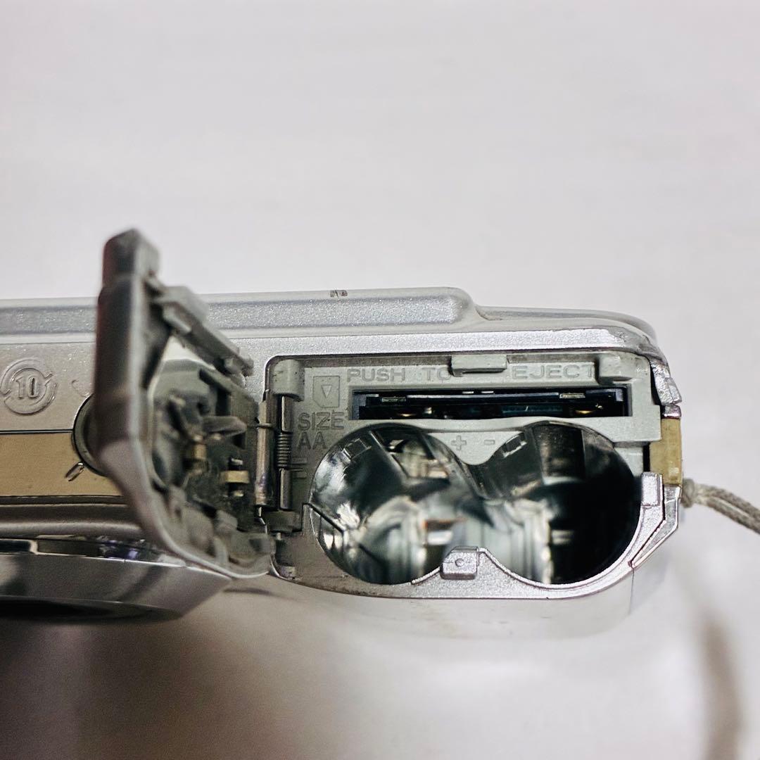 FUJIFILM FinePix AV180 シルバー デジカメ14メガピクセル