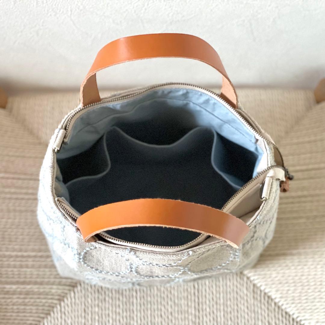 ⚮̈ミナペルホネン　tambourine beige かくれんぼトート