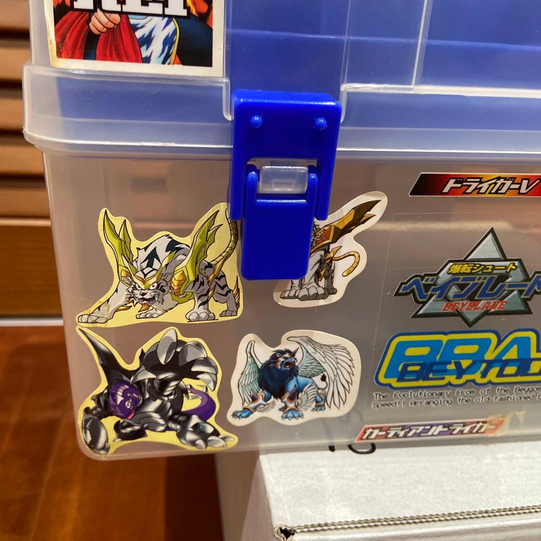 爆転シュートベイブレード　公式サイズツールボックス　ベイブレードボックスDX