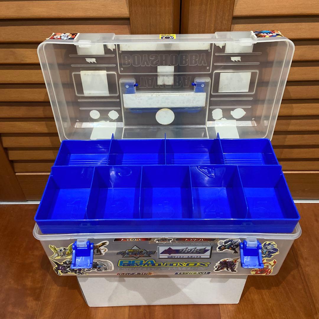 爆転シュートベイブレード　公式サイズツールボックス　ベイブレードボックスDX