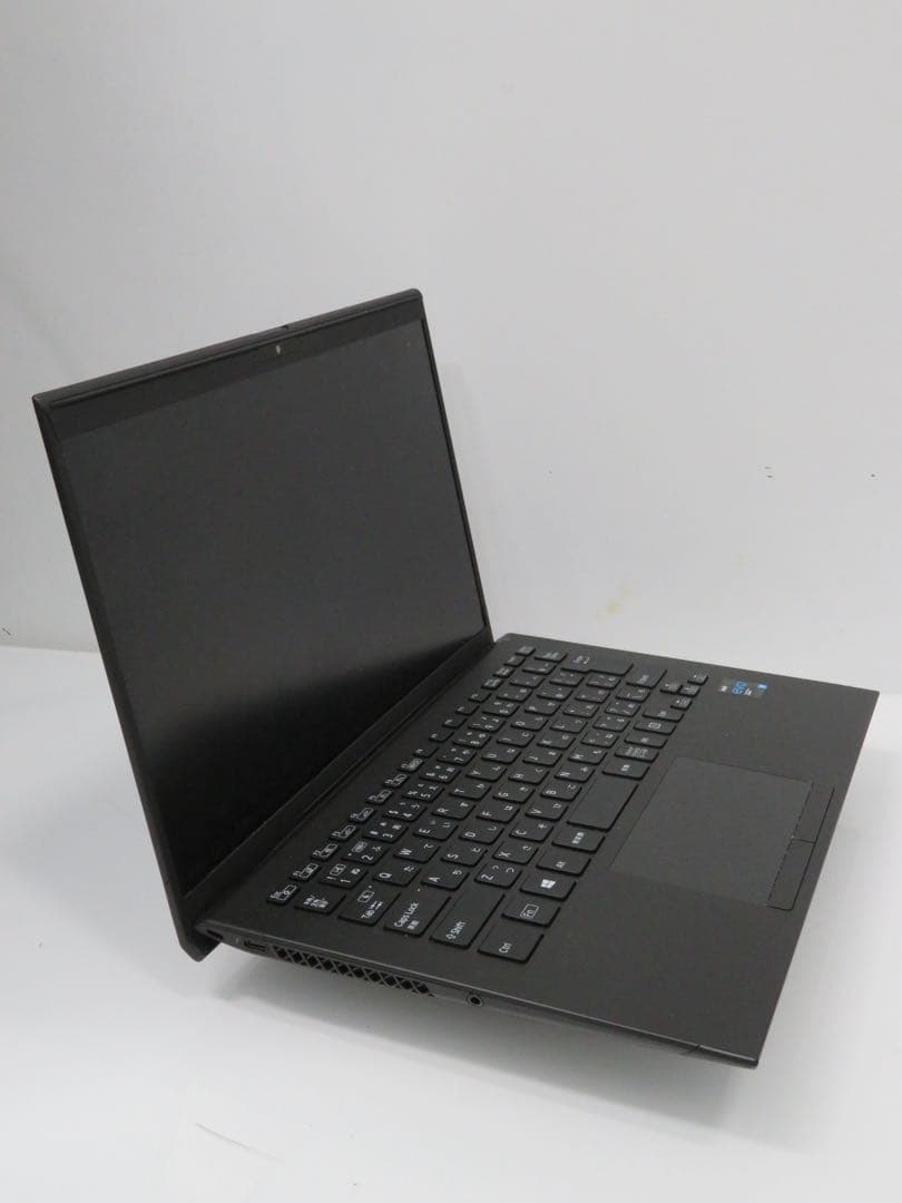 ⭐️M109A⭐️SONY VAIO i7-11390H 16GB SSD256GB