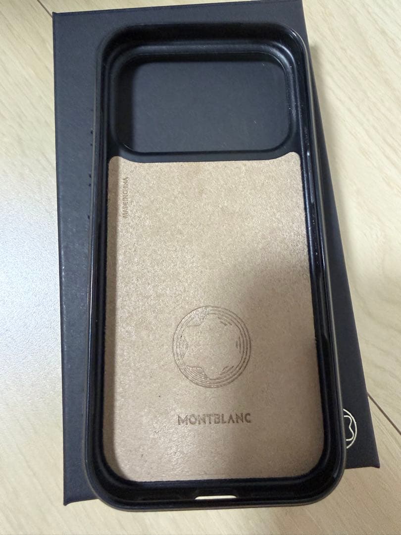 モンブランiPhone 17proケース
