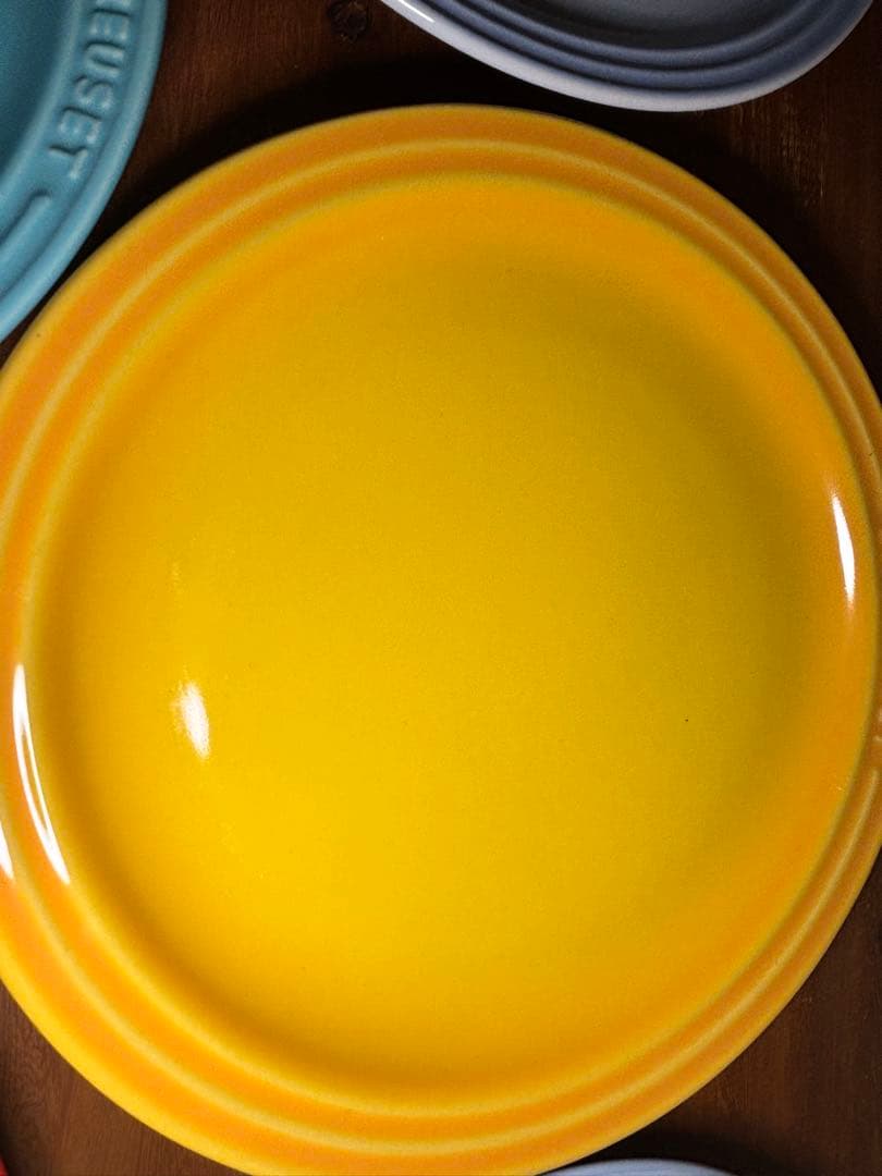 ル・クルーゼ　プレート　5枚　赤色18㎝ その他の色19㎝　箱なし