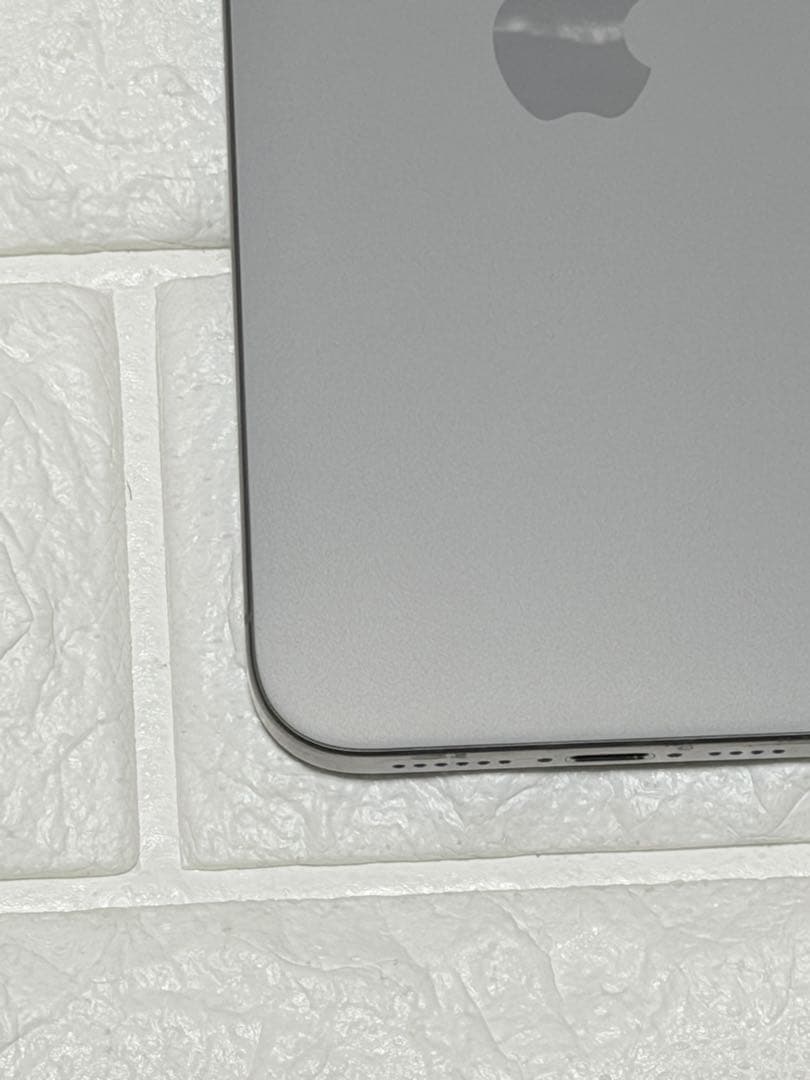 【美品/完品】iPhone15 Pro Max 256GB ナチュラルチタニウム