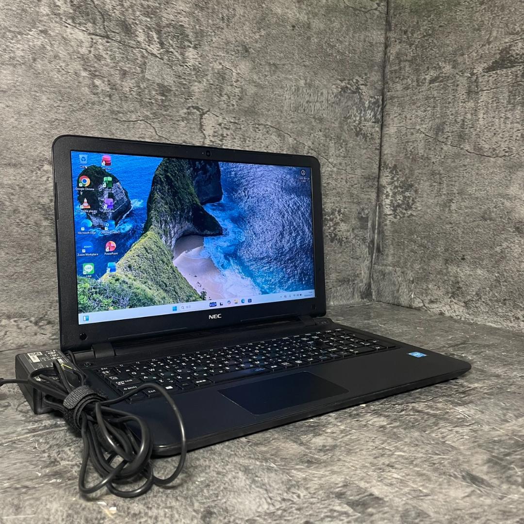 ★Windows11 最新オフィス2024 SSD　初期設定済すぐつかえます★