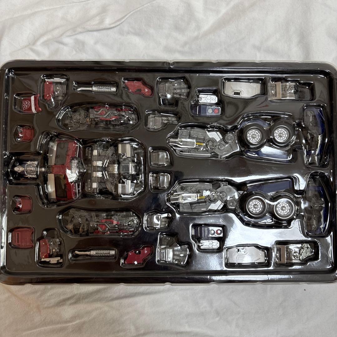 YOLOPARK OPTIMUS PRIME AMKシリーズ 20cm