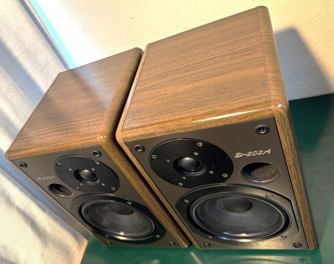 ONKYO D-202A エッジ交換済 音楽のもつ心地良い自然な響き 豊かな表現