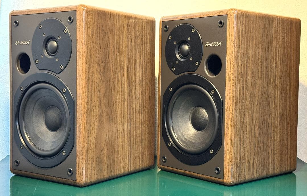 ONKYO D-202A エッジ交換済 音楽のもつ心地良い自然な響き 豊かな表現
