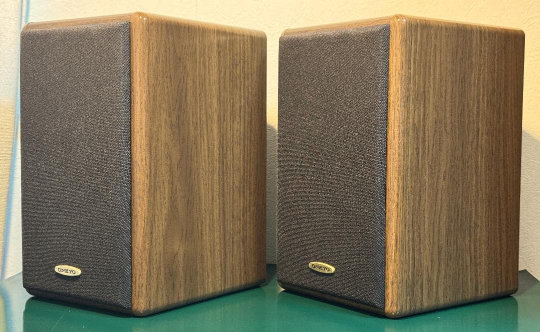 ONKYO D-202A エッジ交換済 音楽のもつ心地良い自然な響き 豊かな表現