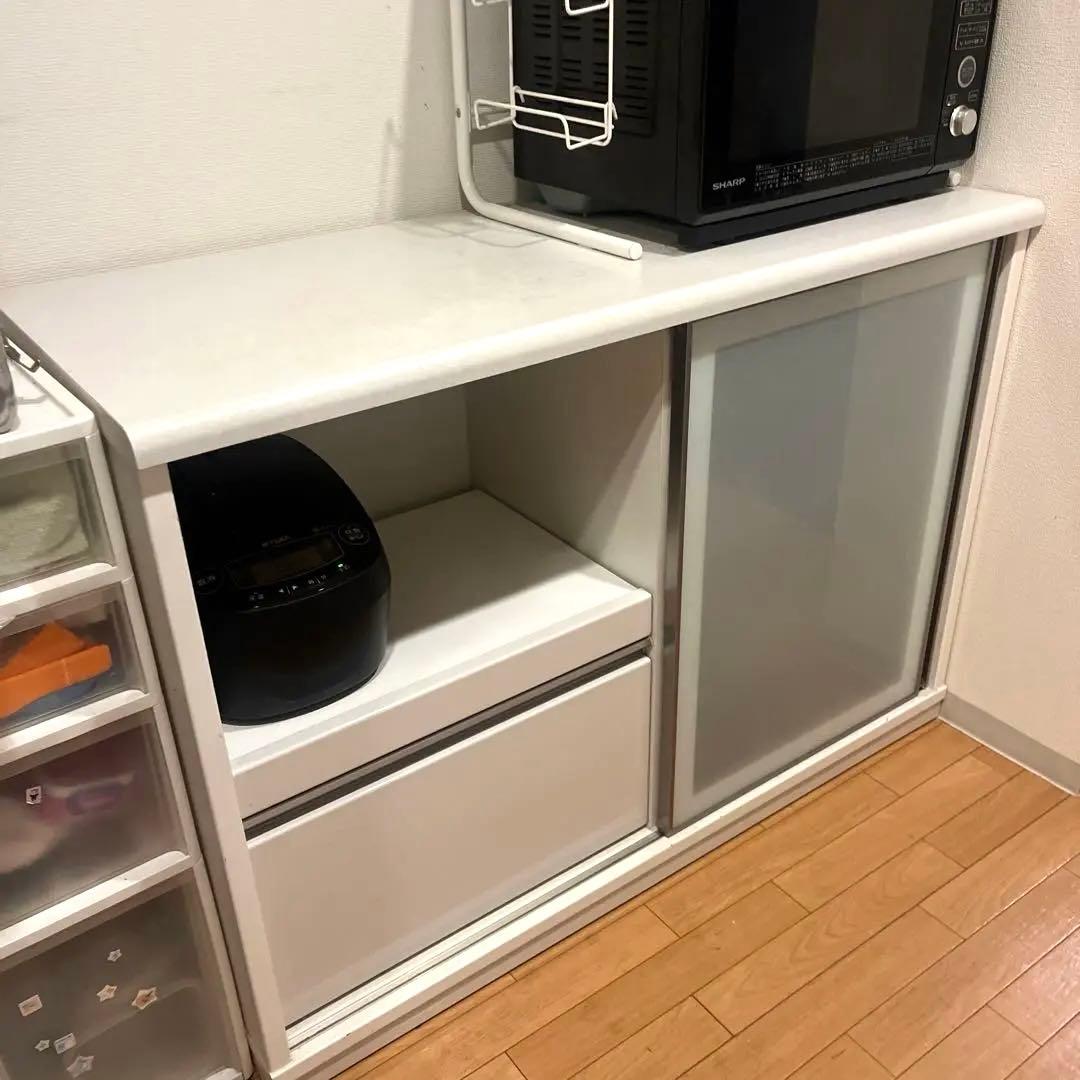 ニトリ　120センチ　キッチンカウンター食器棚　ホワイト