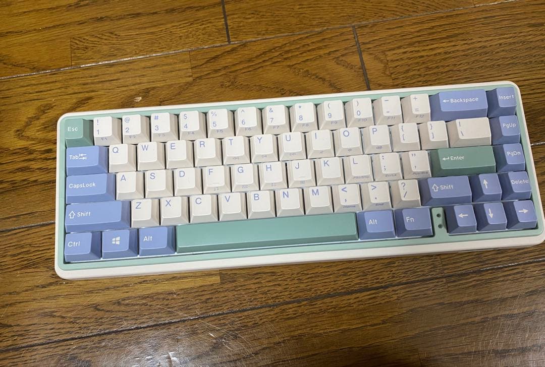 Varmilo ゲーミングキーボード グリーン Minilo [有線 USB]