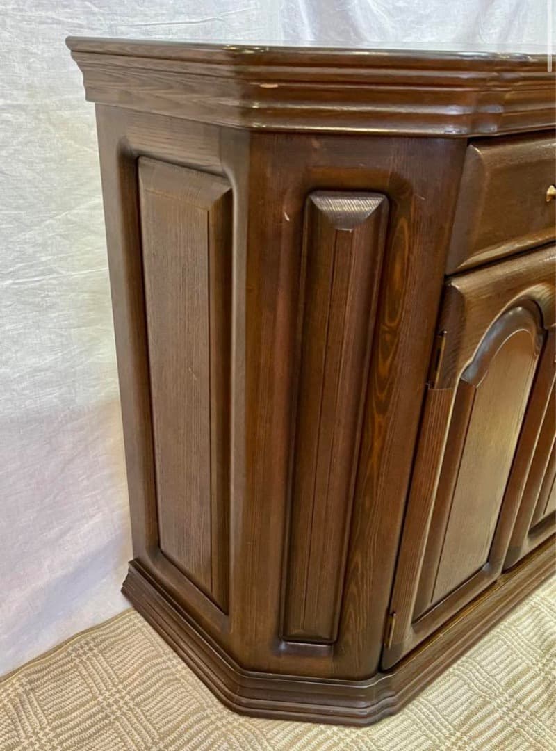 【最終値下げ❗️】木製 サイドボード キャビネット 英国風 収納飾り棚 ビンテージ