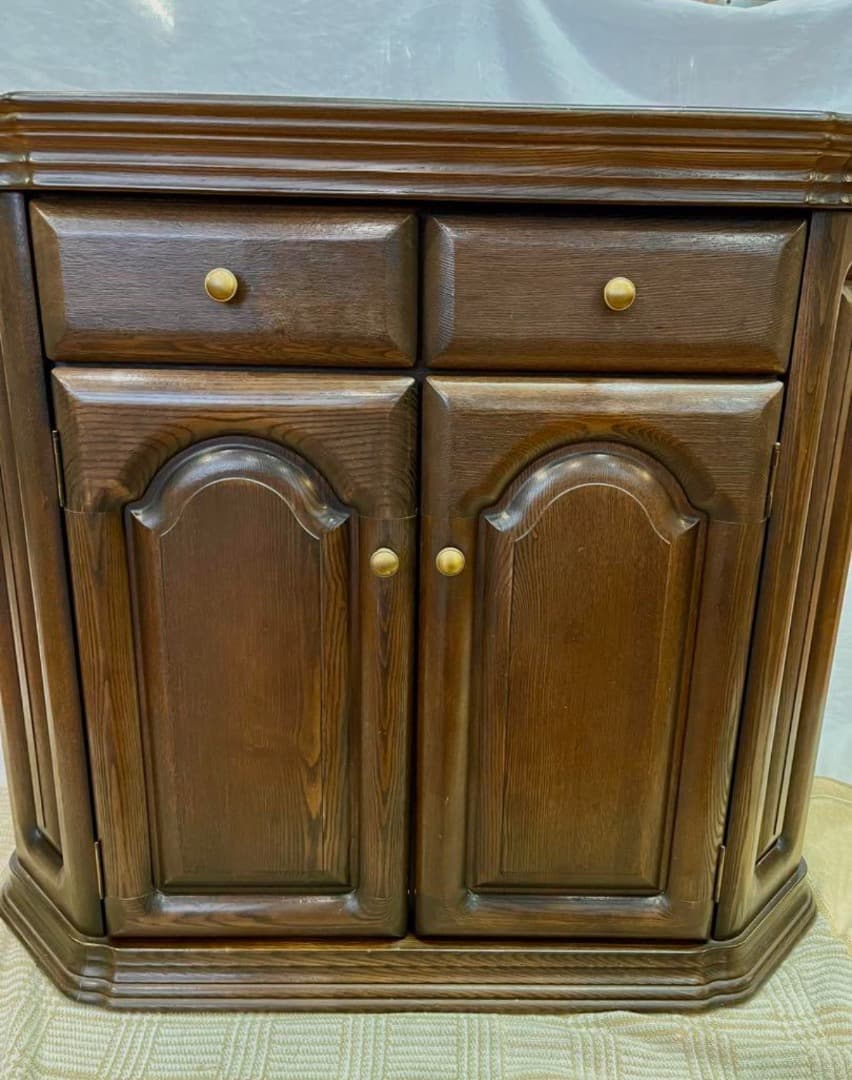 【最終値下げ❗️】木製 サイドボード キャビネット 英国風 収納飾り棚 ビンテージ