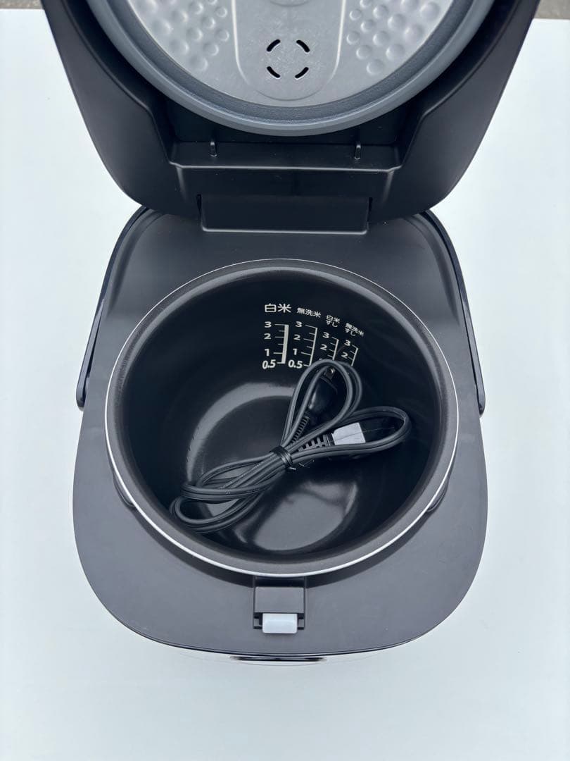 TOSHIBA 東芝 IHジャー炊飯器 RC-5XT 2022年製 3合