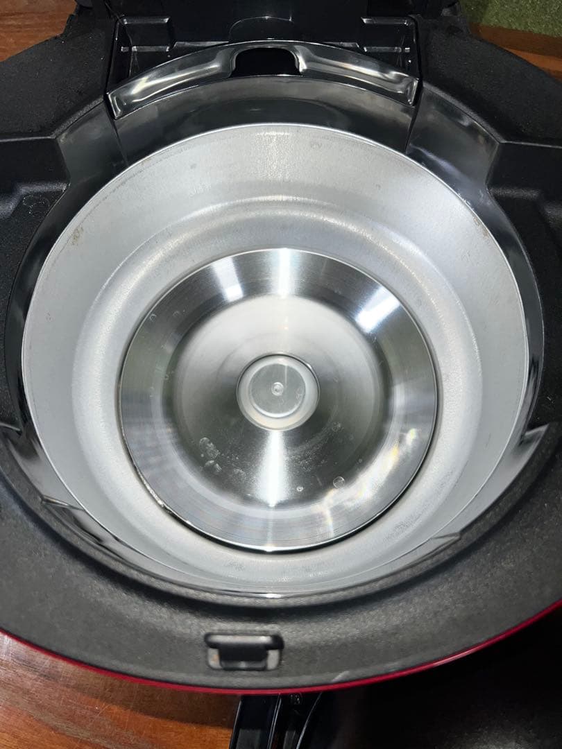 5.SHARP ヘルシオ ホットクック 自動調理鍋 KN-HT99B-R