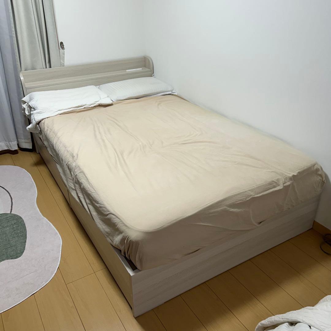 モダンデコ　セミダブル SD ベットフレーム　美品　引き取り専用