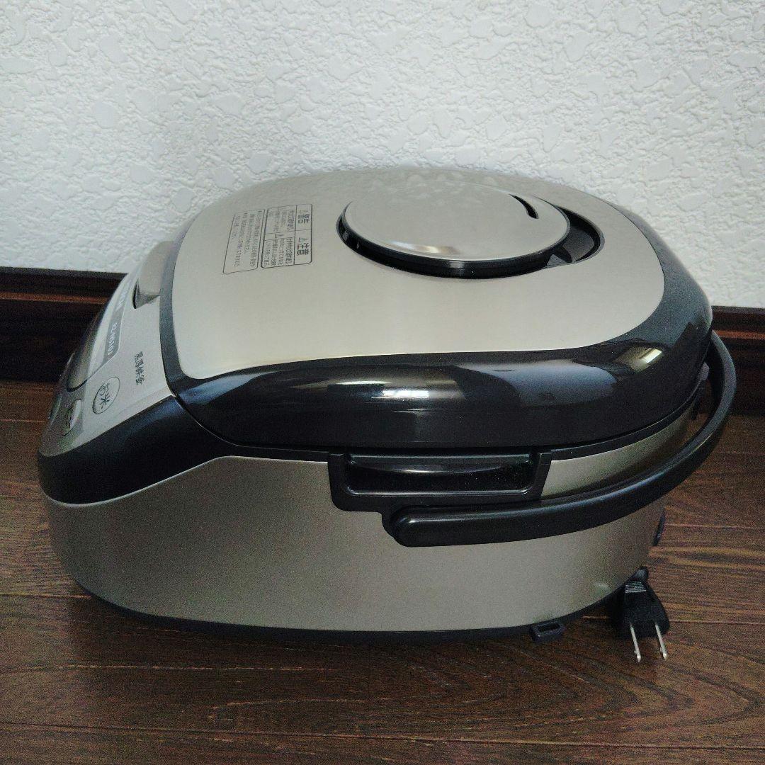 HITACHI　極上炊き　黒厚鉄釜　ジャー炊飯器