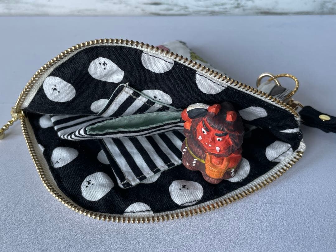 L字ファスナーポーチ　アレキサンダーヘンリー