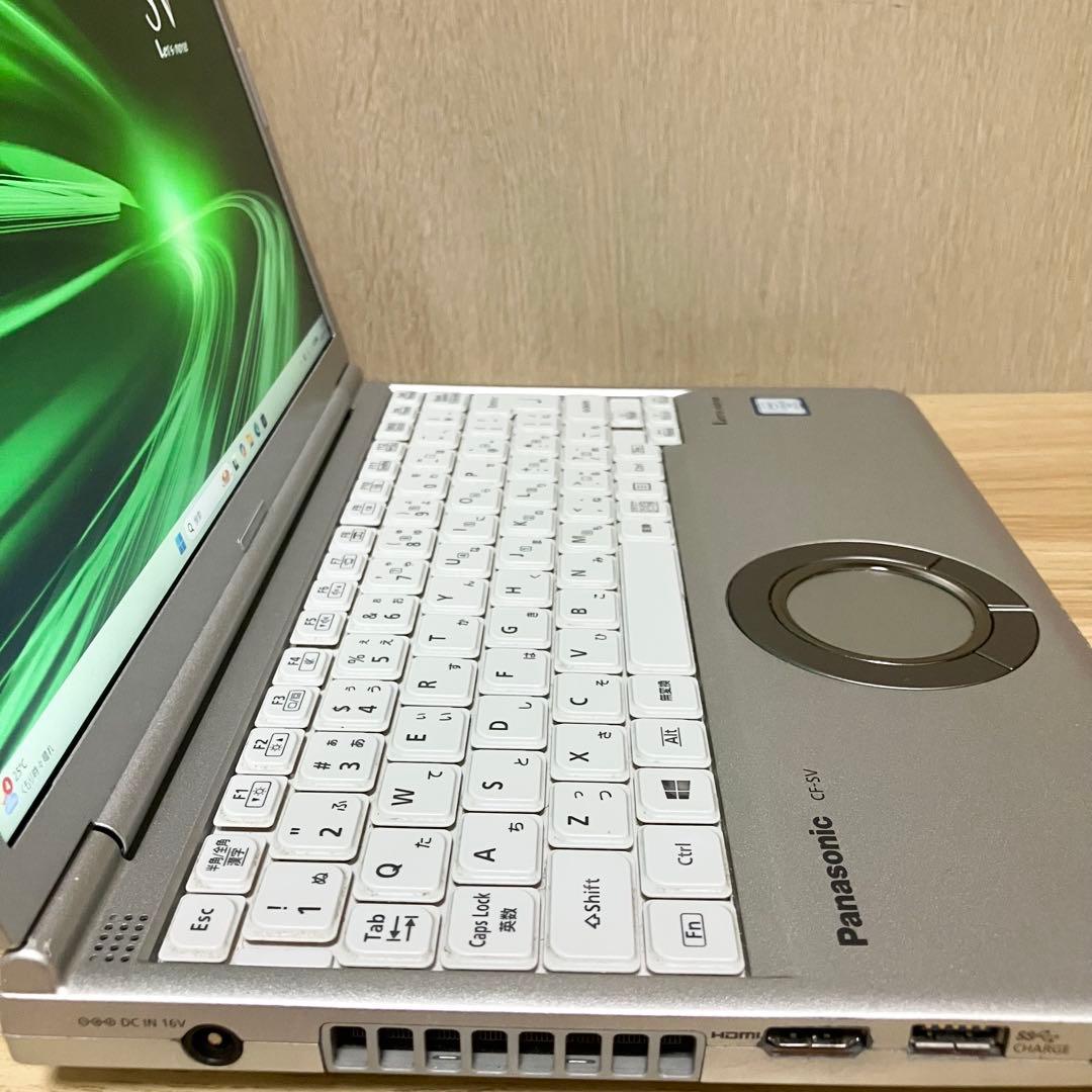 第8世代《美品》レッツノート CF-SV7 core i5 Windows11
