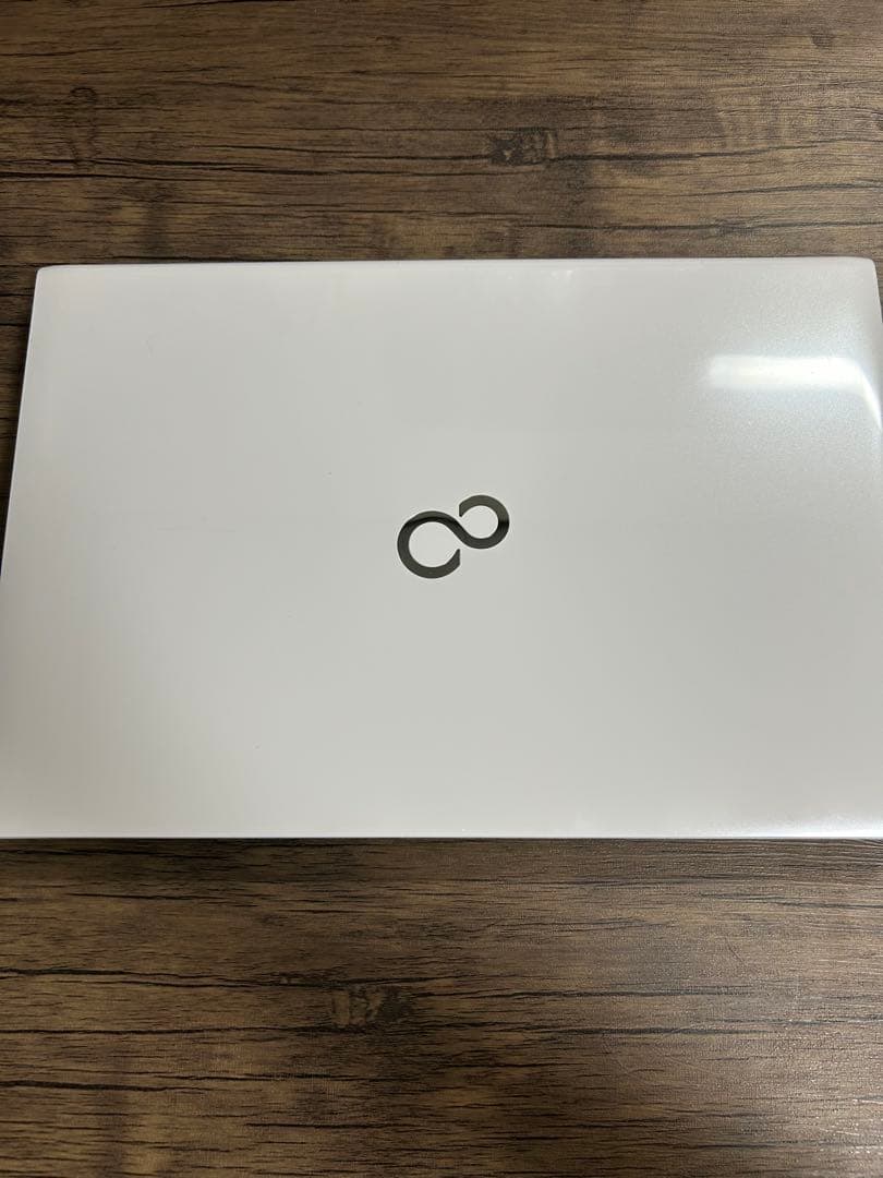 【美品】Windows11 FMVA30XW 設定済