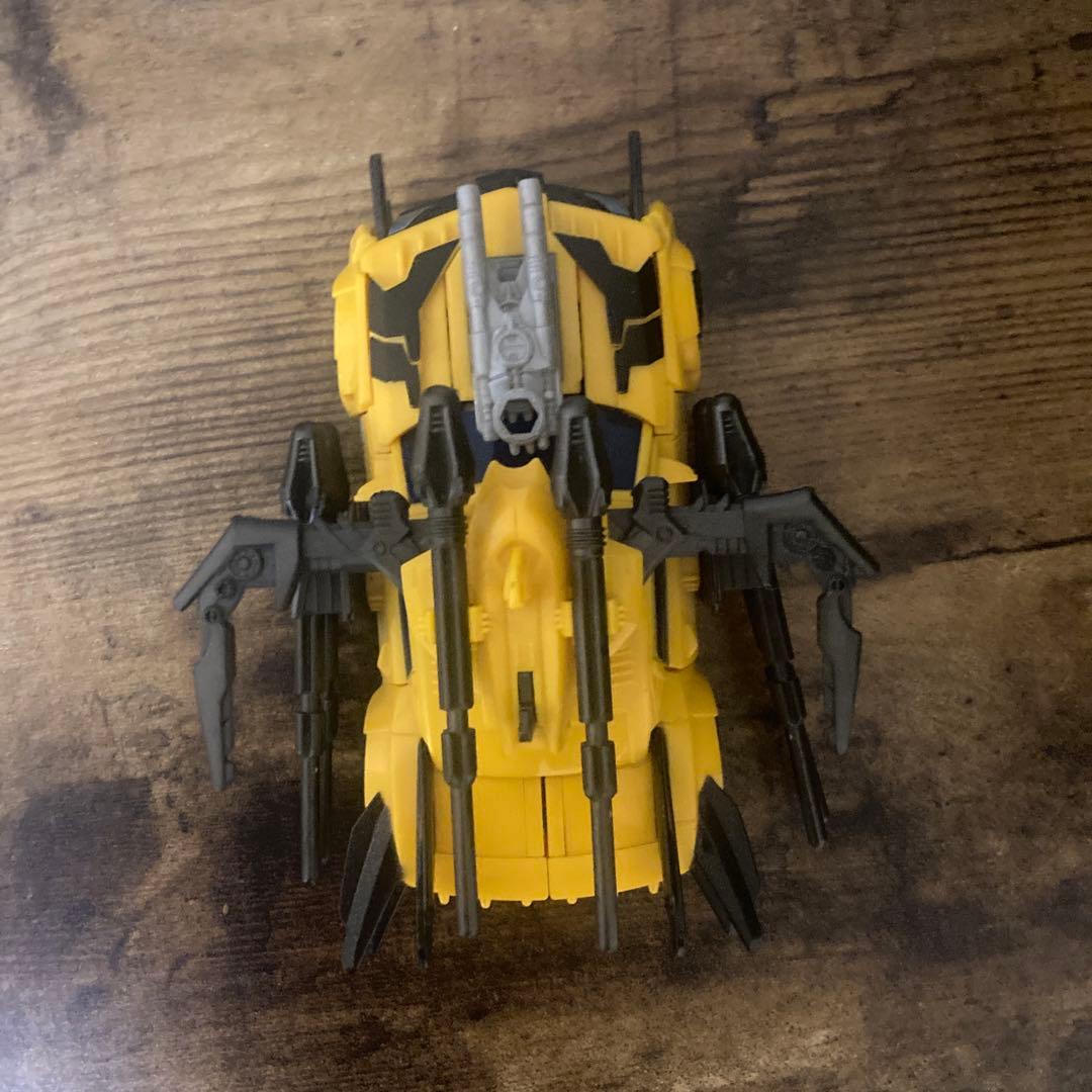トランスフォーマー　AM05メガトロン　ハンターバンブルビー　フィギュア