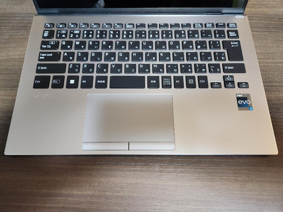 ほぼ未使用 VAIO SX14 i7-1360P 16GB タッチ液晶 LTE