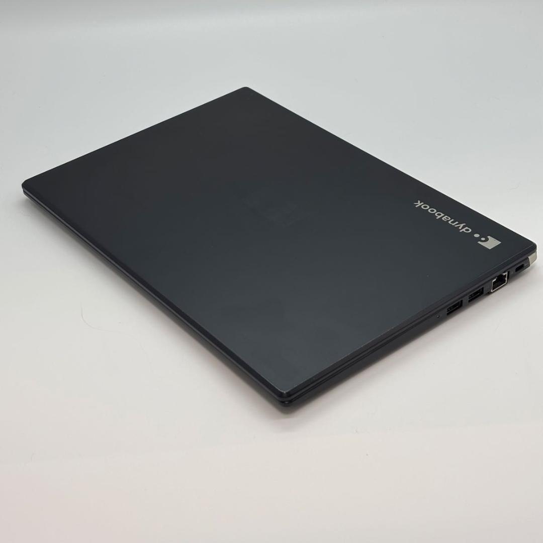 Windowsノート本体 dynabook G83/FP Core i5-10210U 8G/256G 3