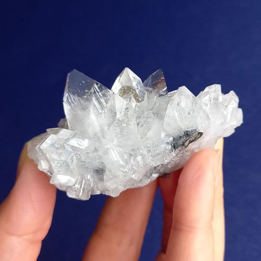 天然石◼️アポフィライト☆魚眼石☆パワーストーン☆クラスター　a11