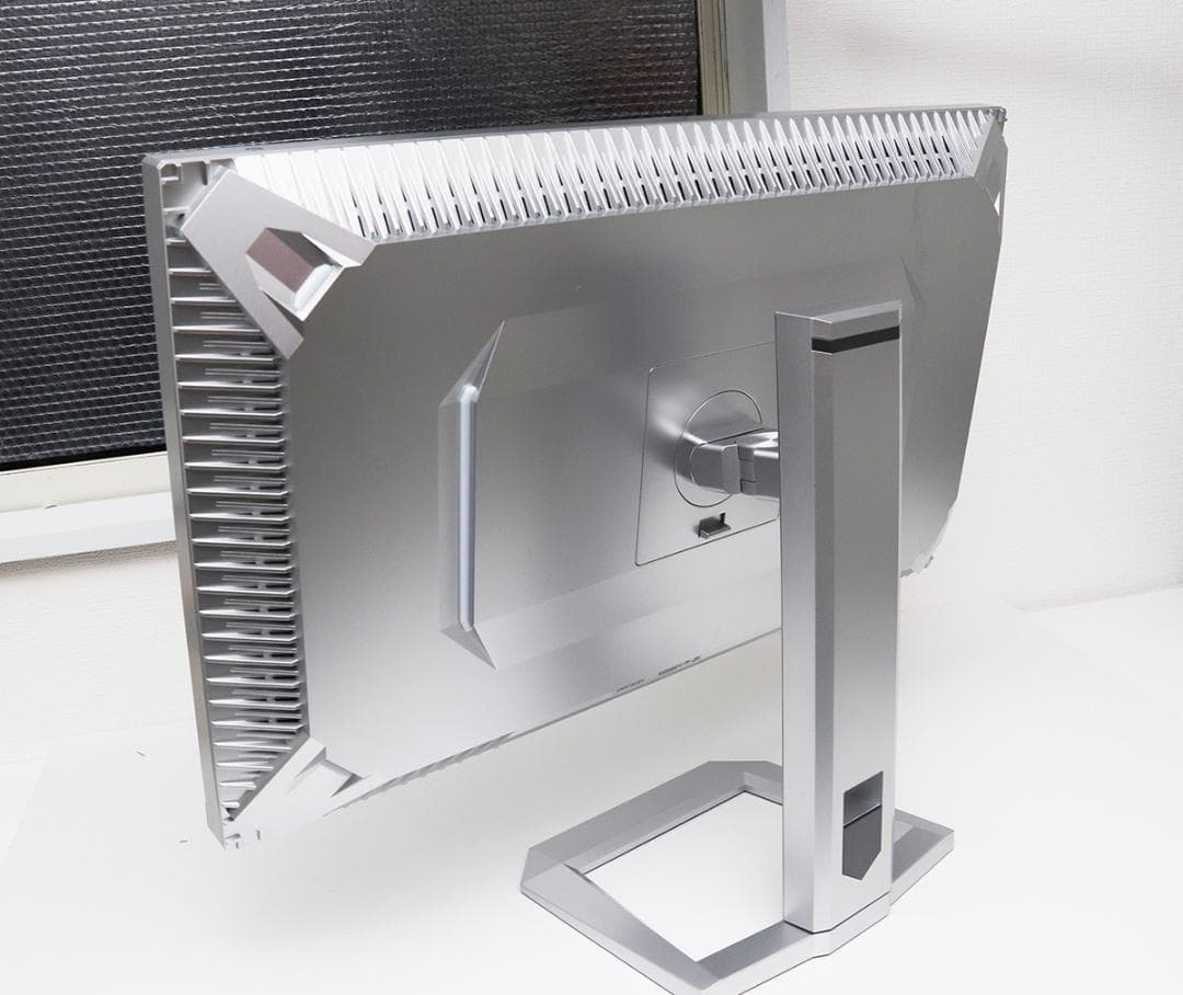 INNOCN 27M2U 27インチ 4K Mini LED モニター