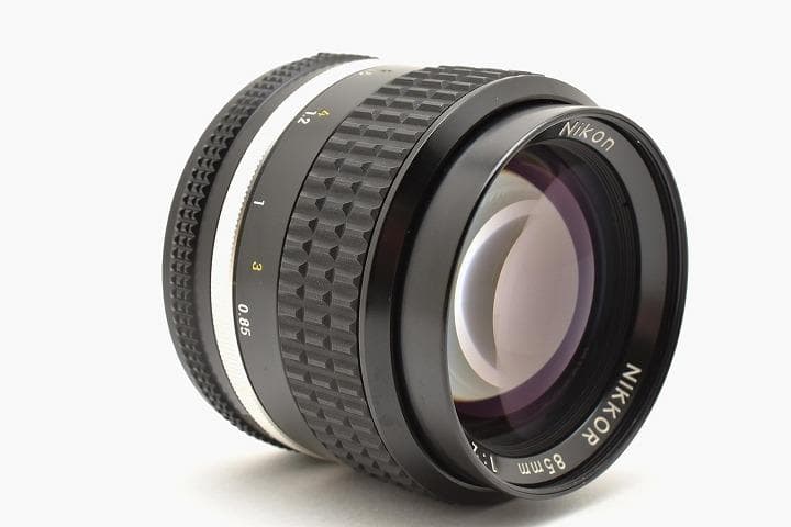 50275E 美品 Nikon Ai-S 85mm F2 ニコン オールドレンズ